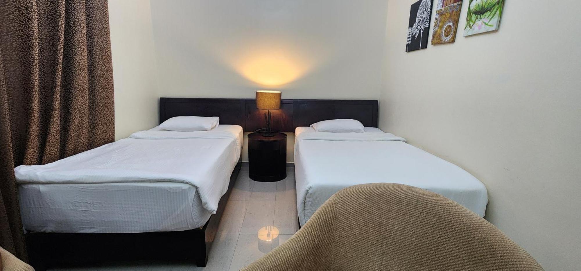 Al Smou Hotel Apartments - Maha Hospitality Group アジュマーン エクステリア 写真